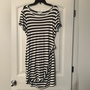 Great used condition dress women’s size XXL! Stich Fix brand